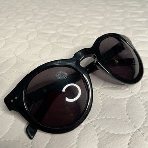House Of Harlow 1960 "Carmen" RARE Black/Black Sunglasses Round Lens 50-24-140